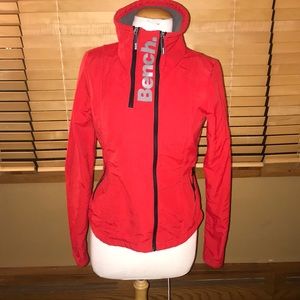Bench jacket red size medium
